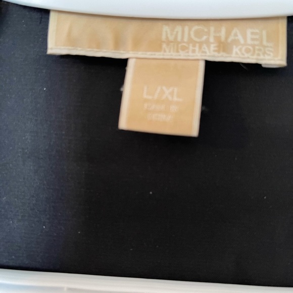 Michael Kira handkerchief vest - Picture 2 of 4